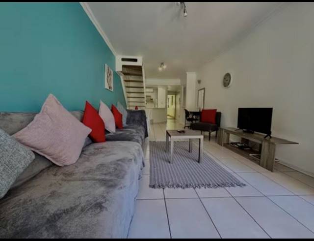 2 BEDROOM APARTMENT FOR SALE IN UMHLANGA ROCKS